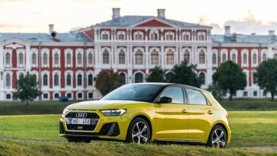audi a1 jaune