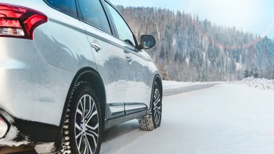 voiture pneu neige